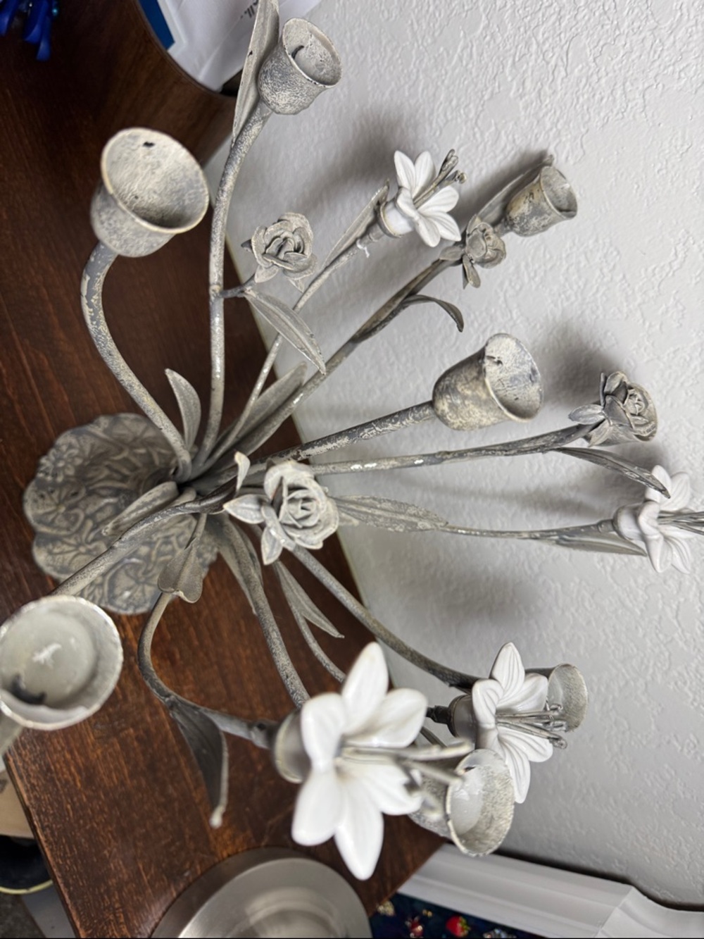 Antique French Metal Candelabra with Ceramic Flowers, 8-Arm Art Nouveau Style - Picture 7 of 10